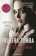 Primera Tumba a la Derecha
