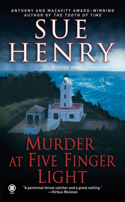 Murder at Five Finger Light: A Jessie Arnold Mystery - Henry, Sue