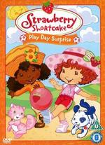 Strawberry Shortcake: Angel Cake in the Outfield - 