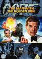The Man with the Golden Gun [Ultimate Edition] - Guy Hamilton