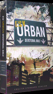 Urban Devotional Bible-ESV - Crossway Bibles (Creator)