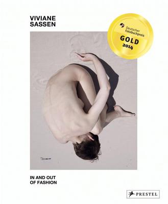 Viviane Sassen: In and Out of Fashion - Cotton, Charlotte (Text by), and Van Den Berg, Nadia (Text by)